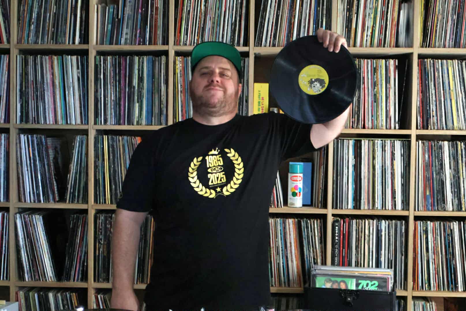 DJ Mathmatics — StartDJing.com Sydney DJ school instructor in the studio